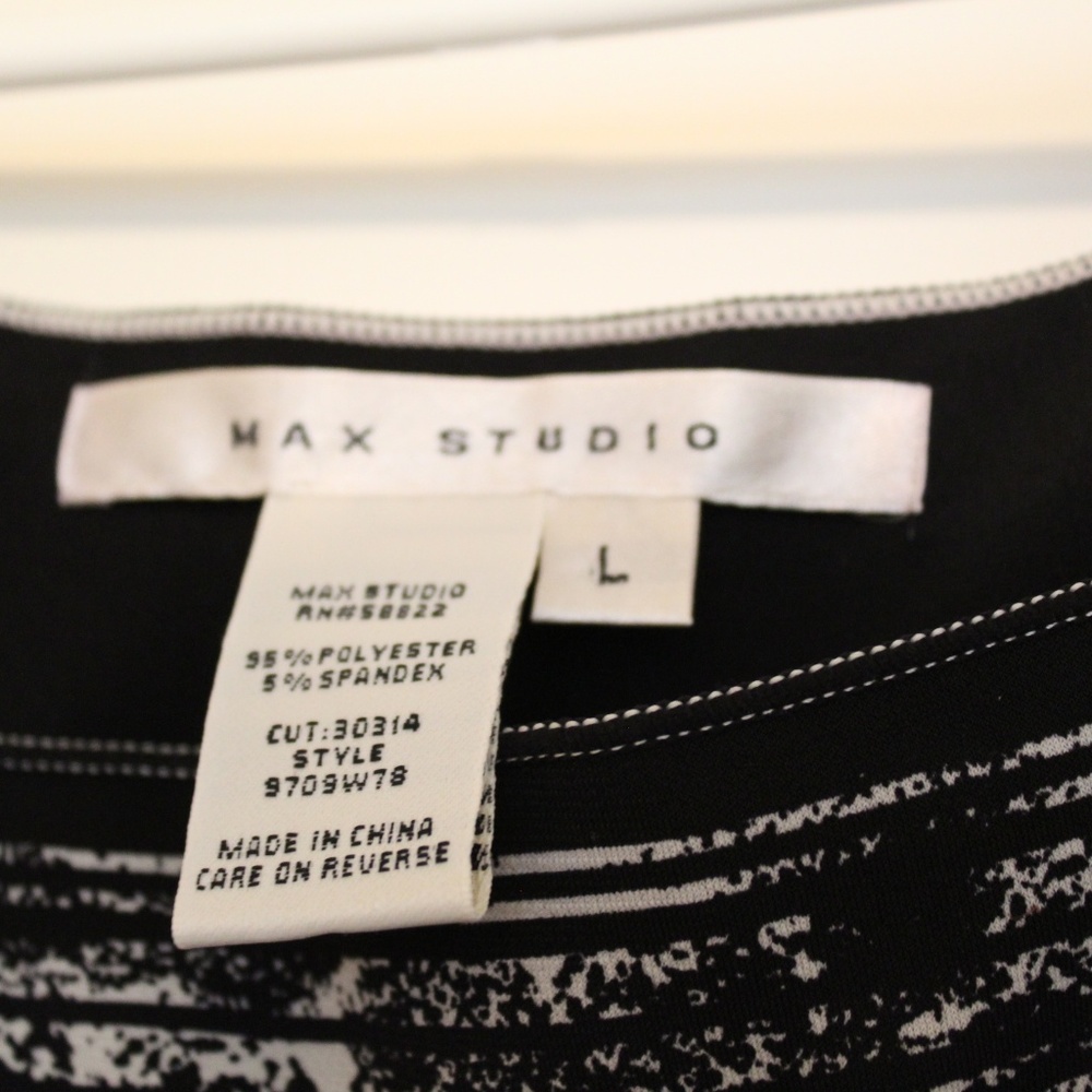Black & White Patterned Top by Max Studio - Picture 3 of 5